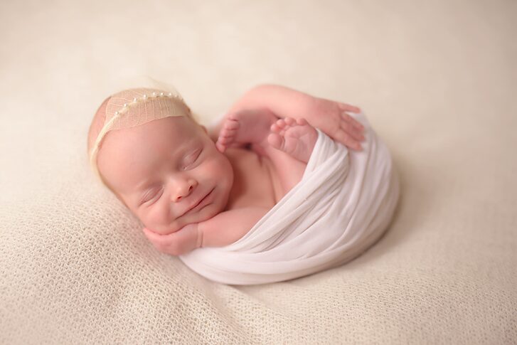 Newborn Photographer Omaha